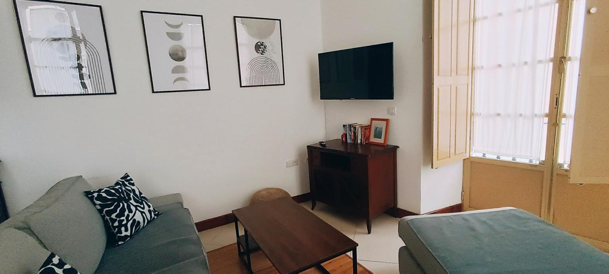 Centro De Malaga Fernan Gonzalez Apartment Luaran gambar