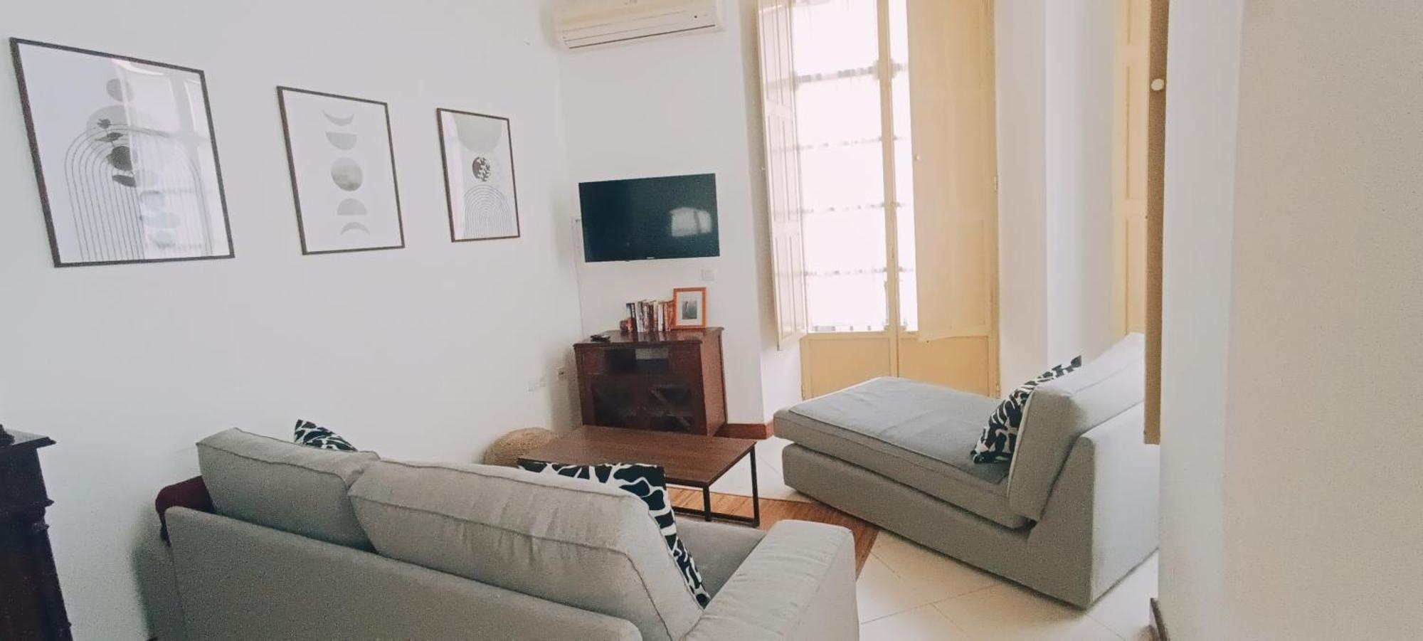 Centro De Malaga Fernan Gonzalez Apartment Luaran gambar